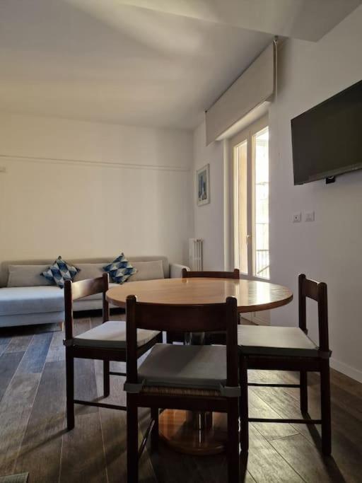 Casa Francesco Apartment มิลาน ภายนอก รูปภาพ