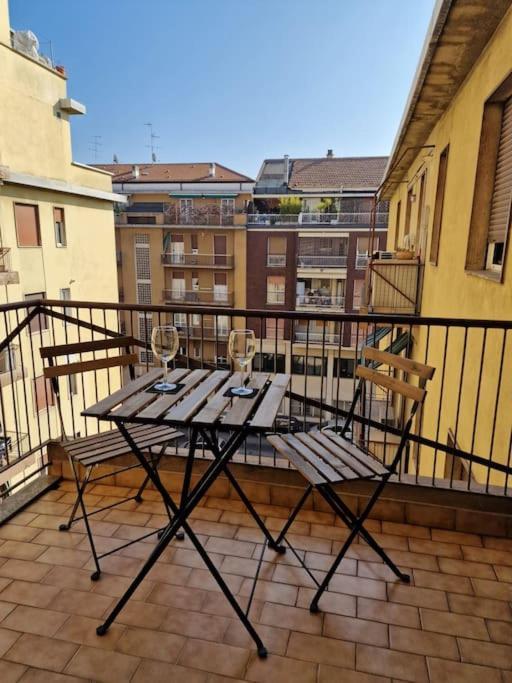 Casa Francesco Apartment มิลาน ภายนอก รูปภาพ